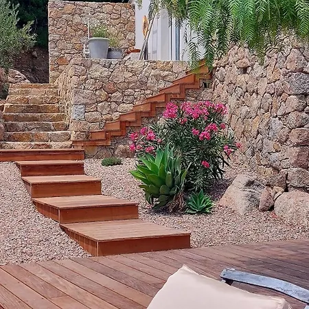 Vista Corsica Saison #2 Vue à Couper Le Souffle 3*