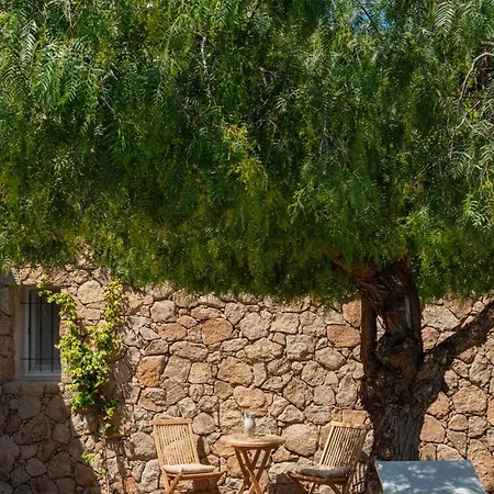 Vista Corsica Saison #2 Vue A Couper Le Souffle Bed and Breakfast